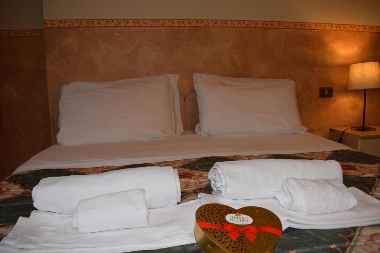 Hostel Il Tetto Мельфі Екстер'єр фото