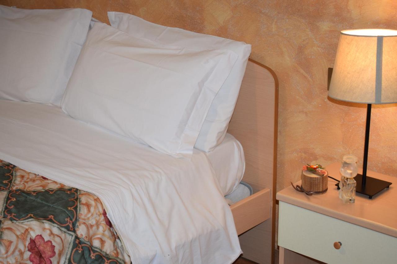 Hostel Il Tetto Мельфі Екстер'єр фото