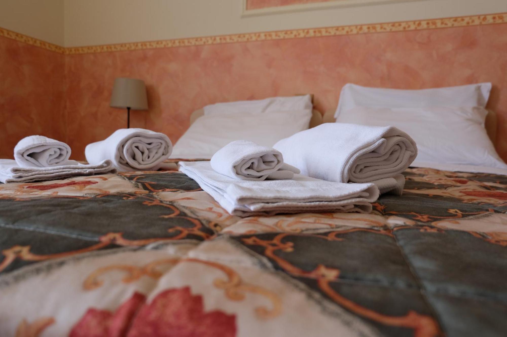 Hostel Il Tetto Мельфі Екстер'єр фото