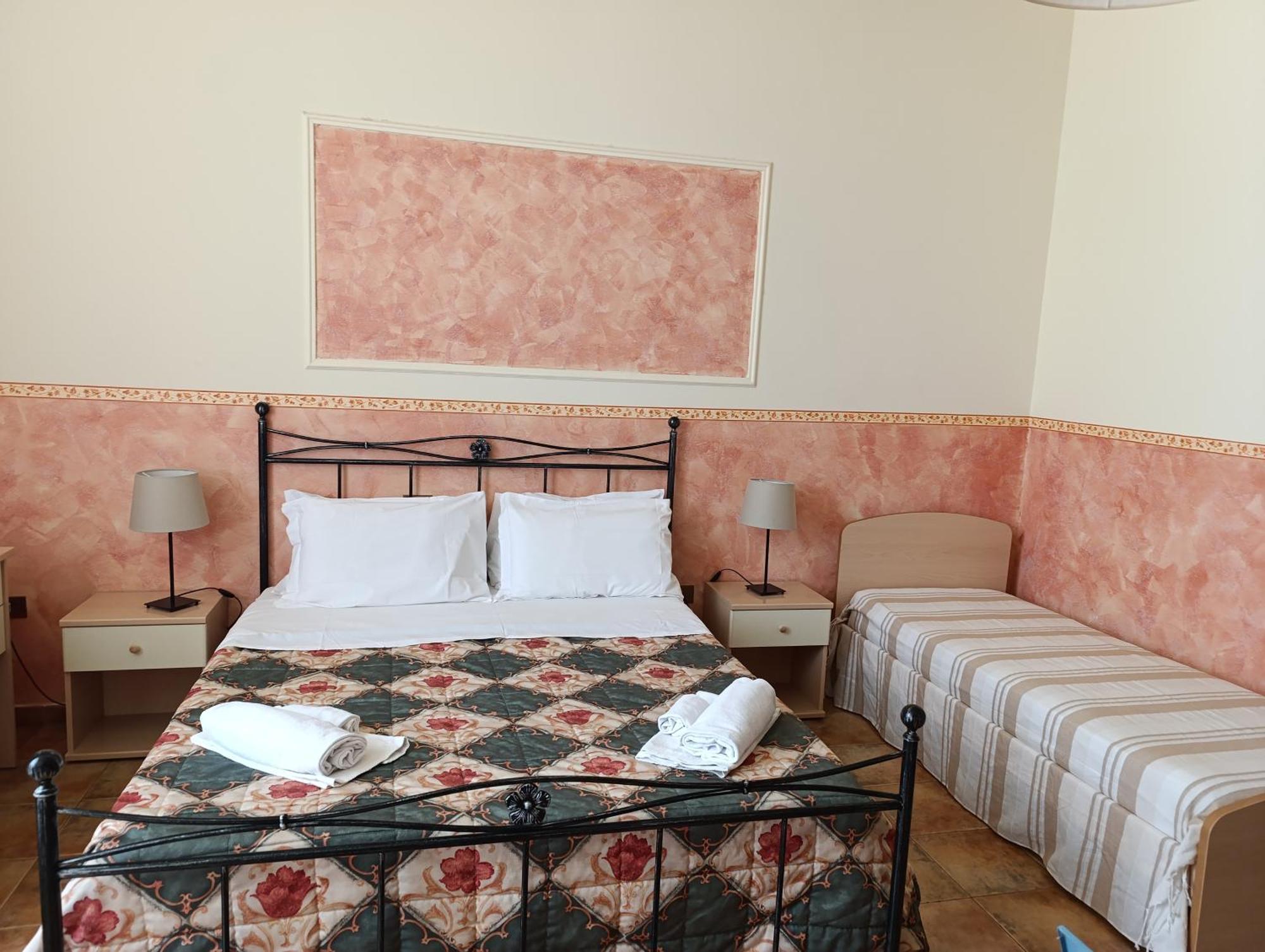 Hostel Il Tetto Мельфі Екстер'єр фото