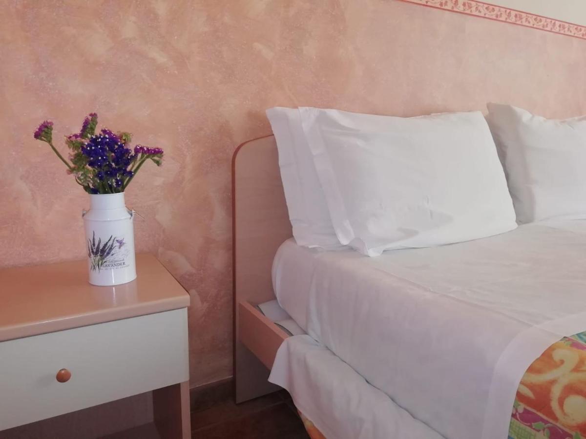 Hostel Il Tetto Мельфі Екстер'єр фото